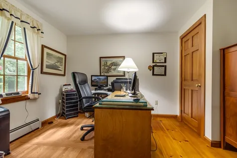 113 Temple Road Sharon NH 03458