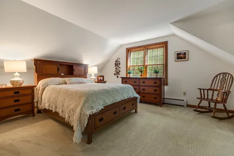 113 Temple Road Sharon NH 03458