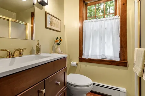 113 Temple Road Sharon NH 03458