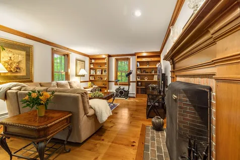 113 Temple Road Sharon NH 03458