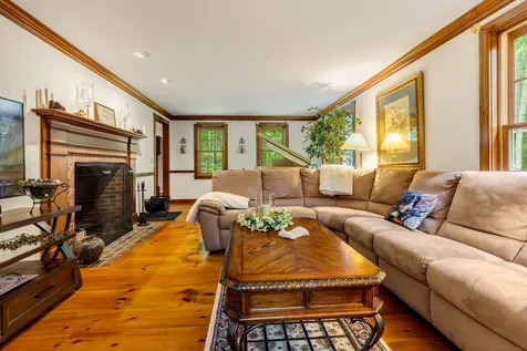113 Temple Road Sharon NH 03458
