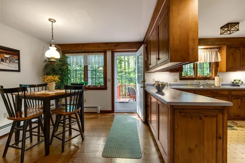 113 Temple Road Sharon NH 03458