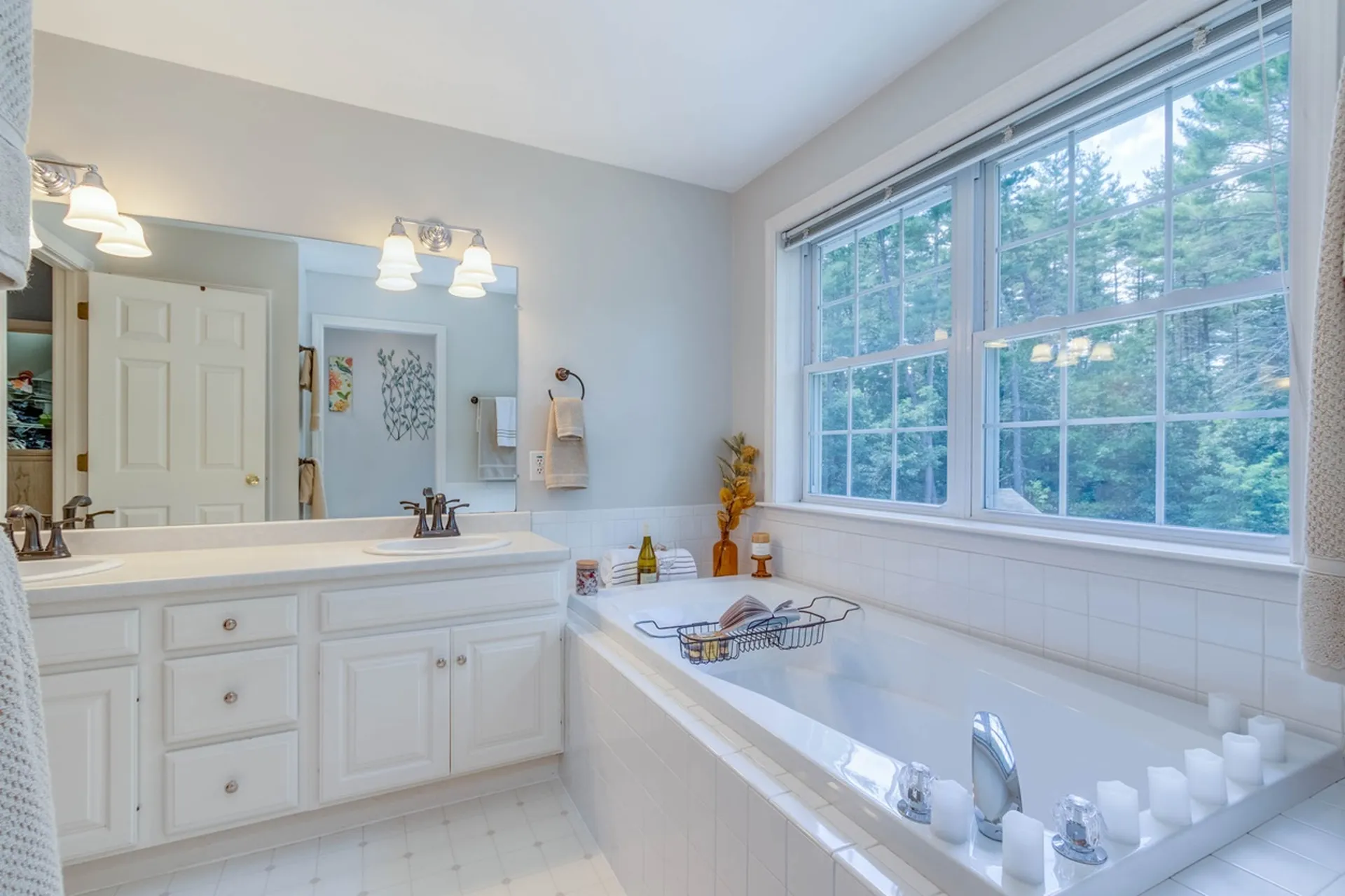 10 Springfield Circle Merrimack NH 03054