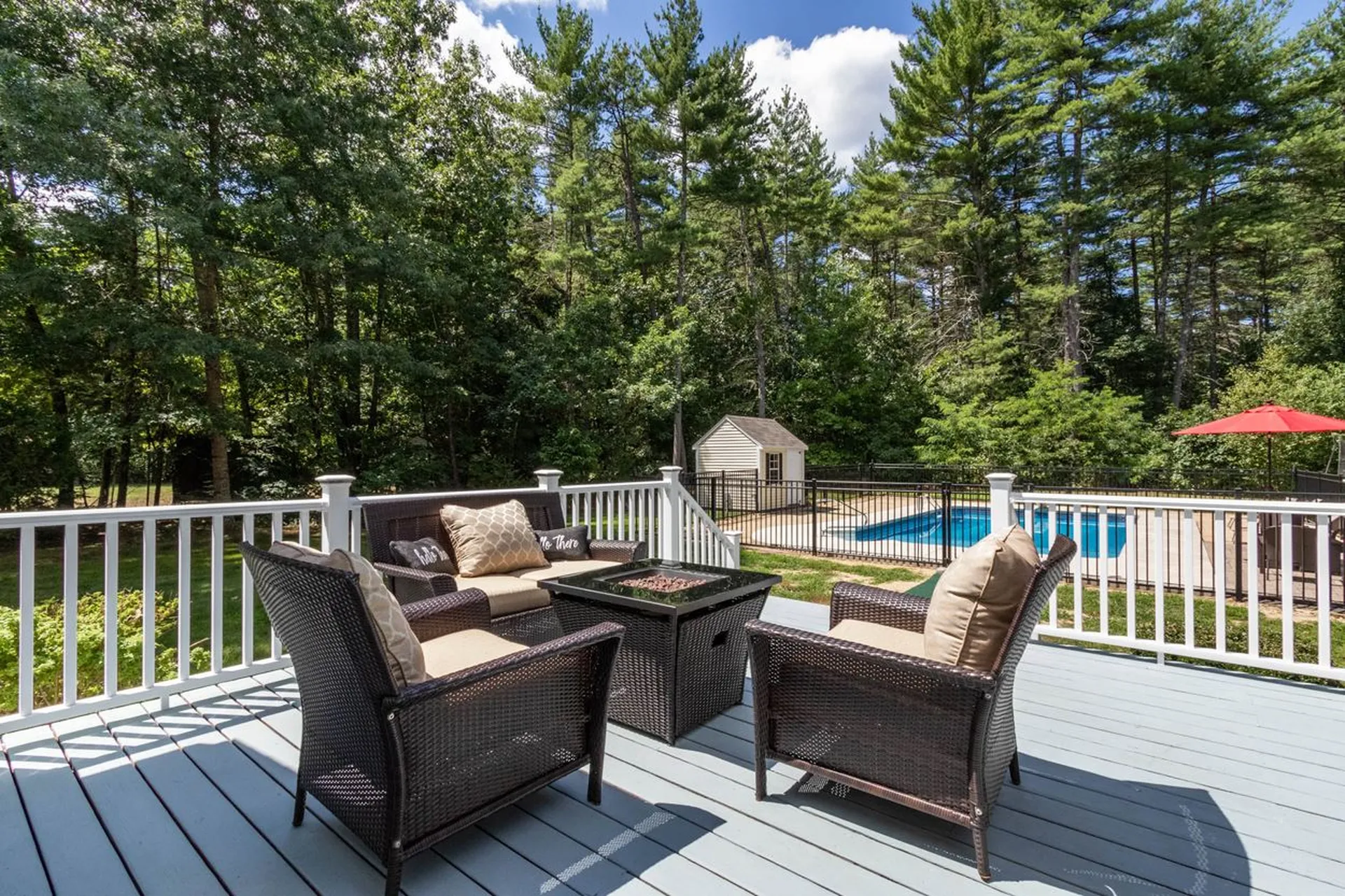 10 Springfield Circle Merrimack NH 03054