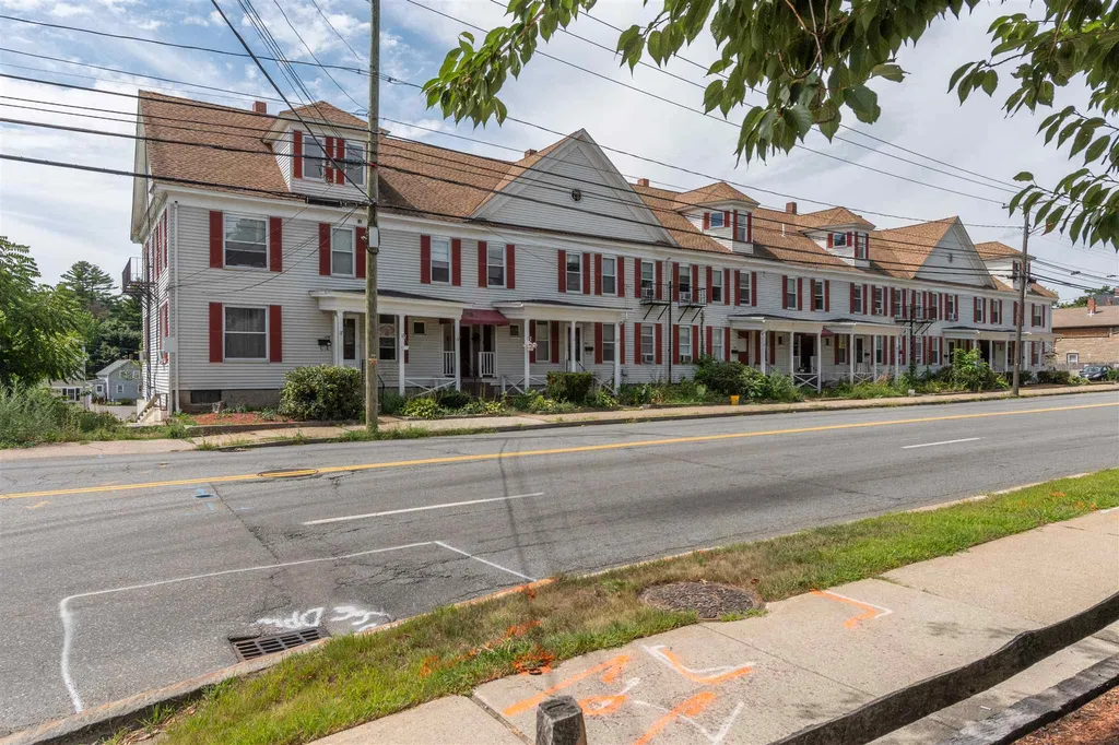 82-92 Amherst Street Nashua NH 03064