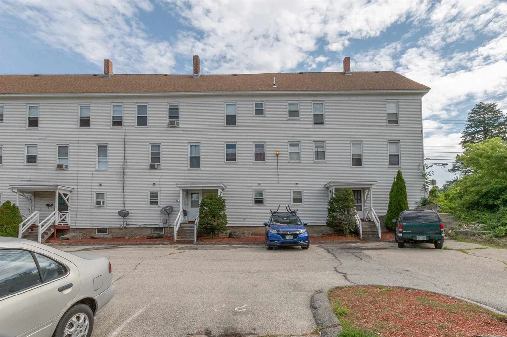 82-92 Amherst Street Nashua NH 03064