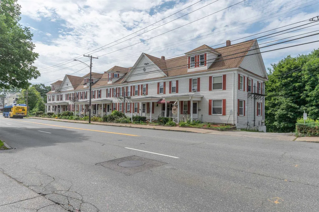 82-92 Amherst Street Nashua NH 03064