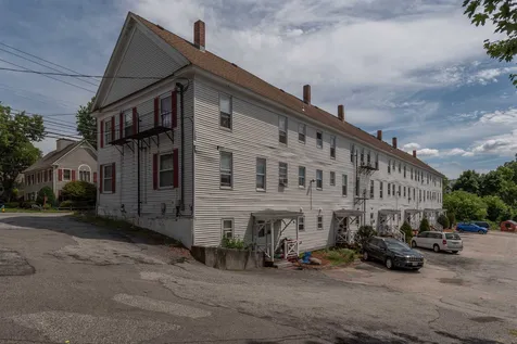 82-92 Amherst Street Nashua NH 03064