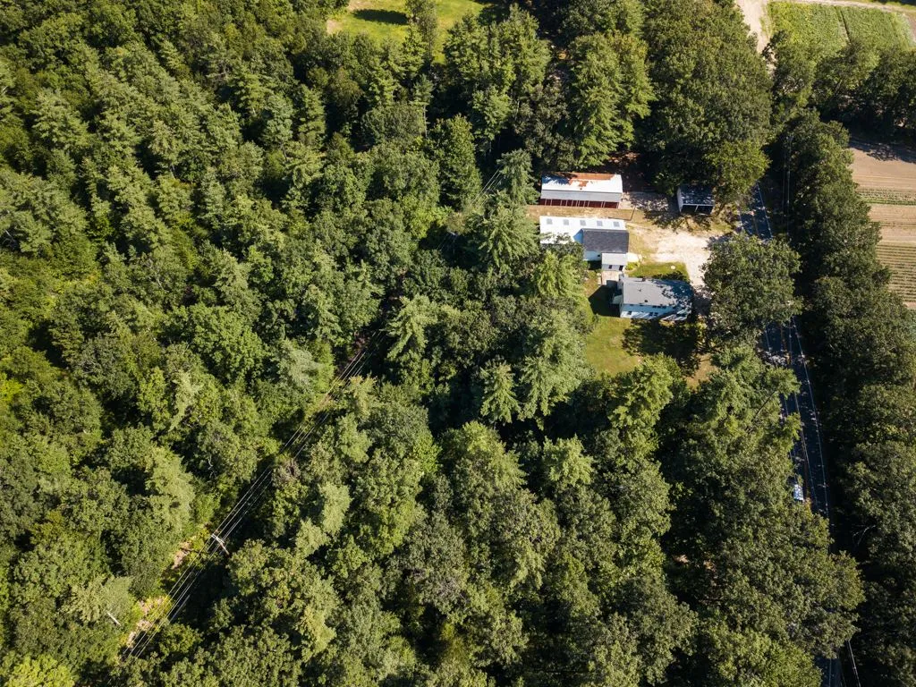 65 Stage Road Deerfield NH 03037