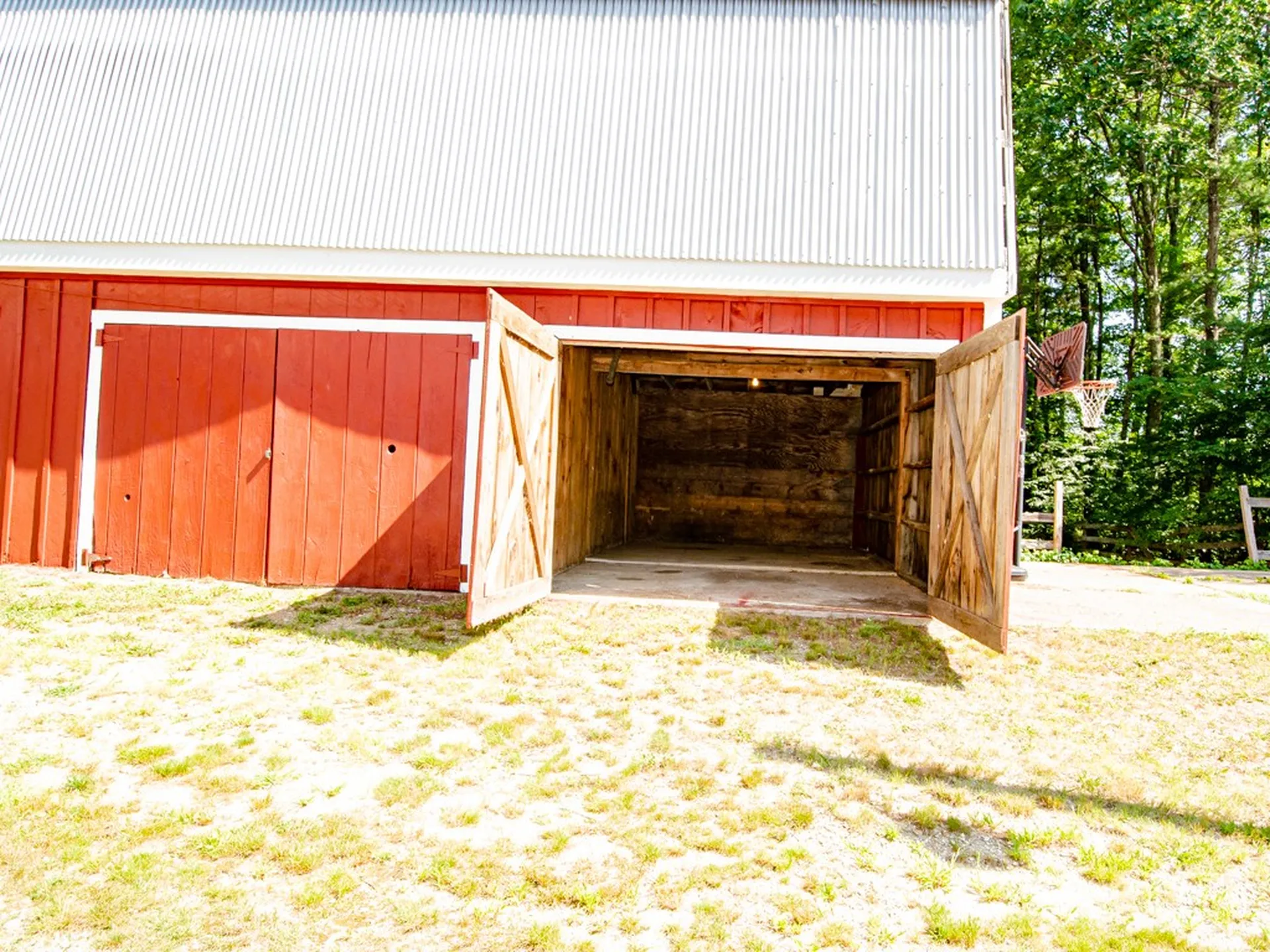 65 Stage Road Deerfield NH 03037