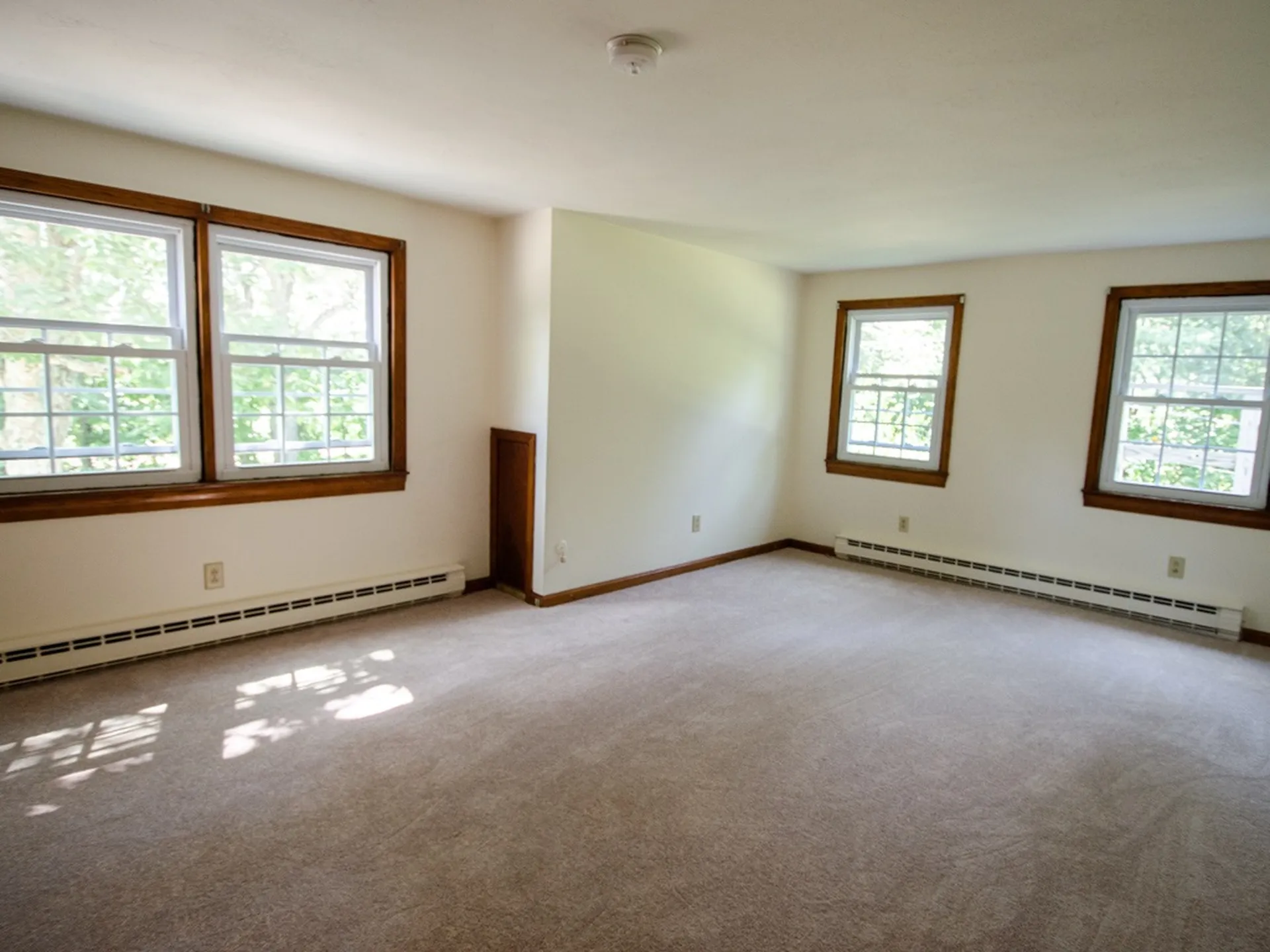 65 Stage Road Deerfield NH 03037