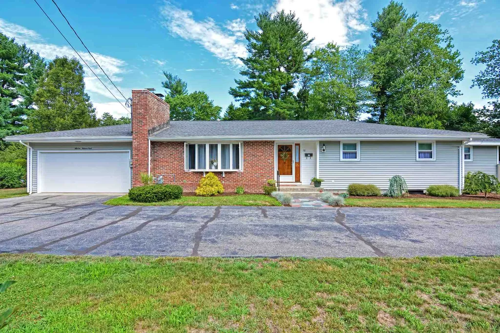 51 Robinson Road Nashua NH 03060