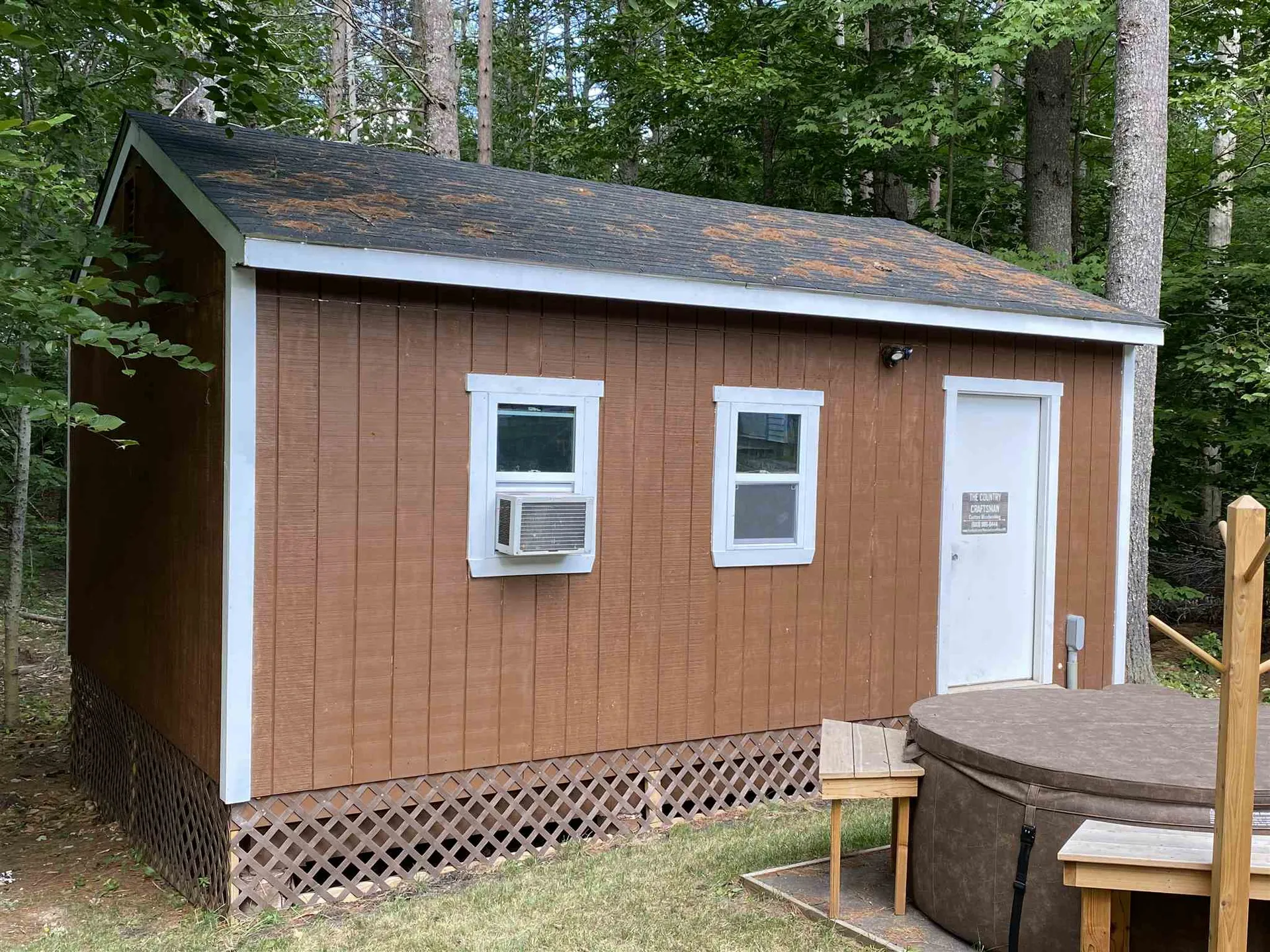 100 Effingham Road Ossipee NH 03864
