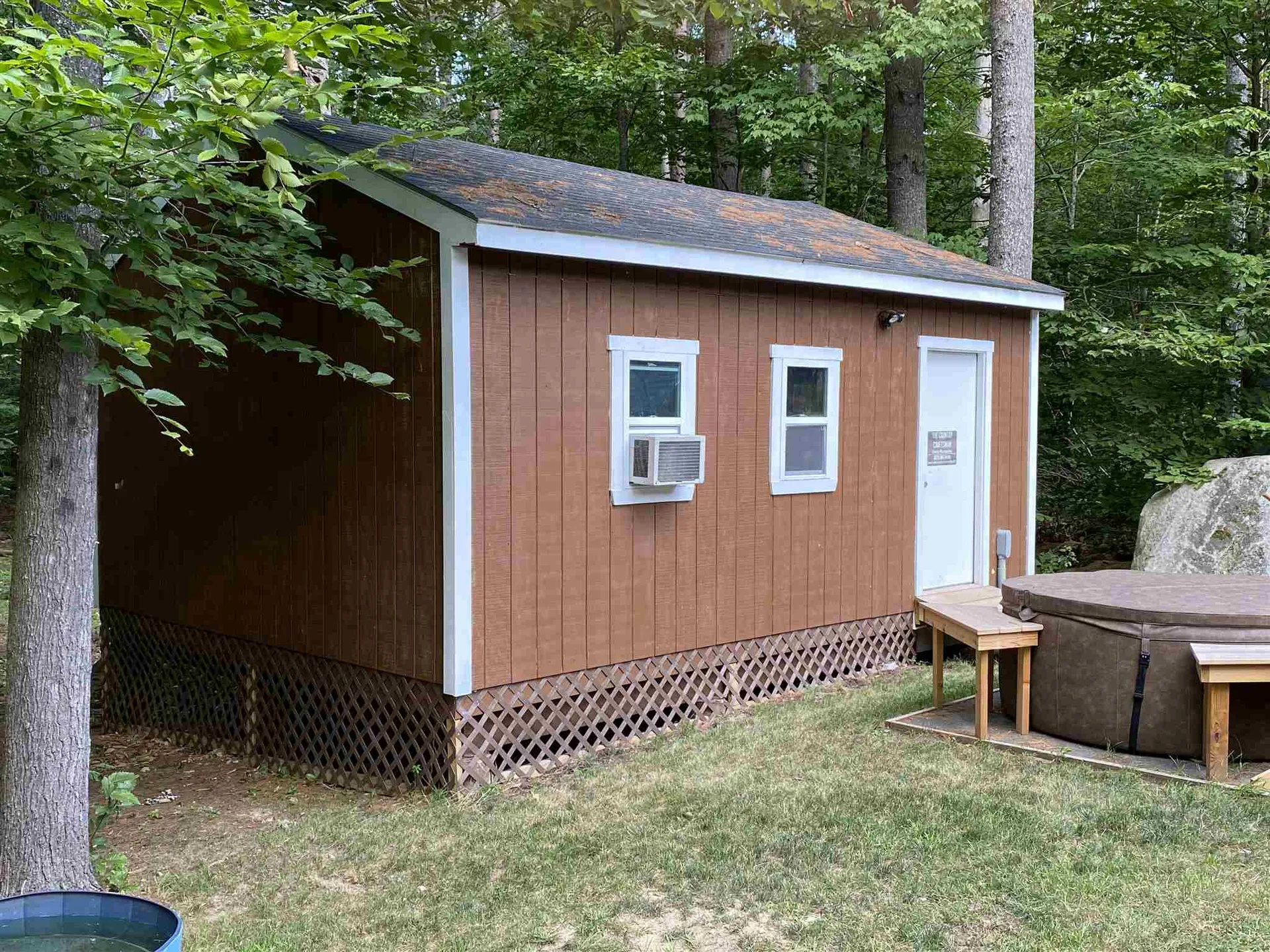 100 Effingham Road Ossipee NH 03864