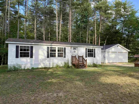 100 Effingham Road Ossipee NH 03864