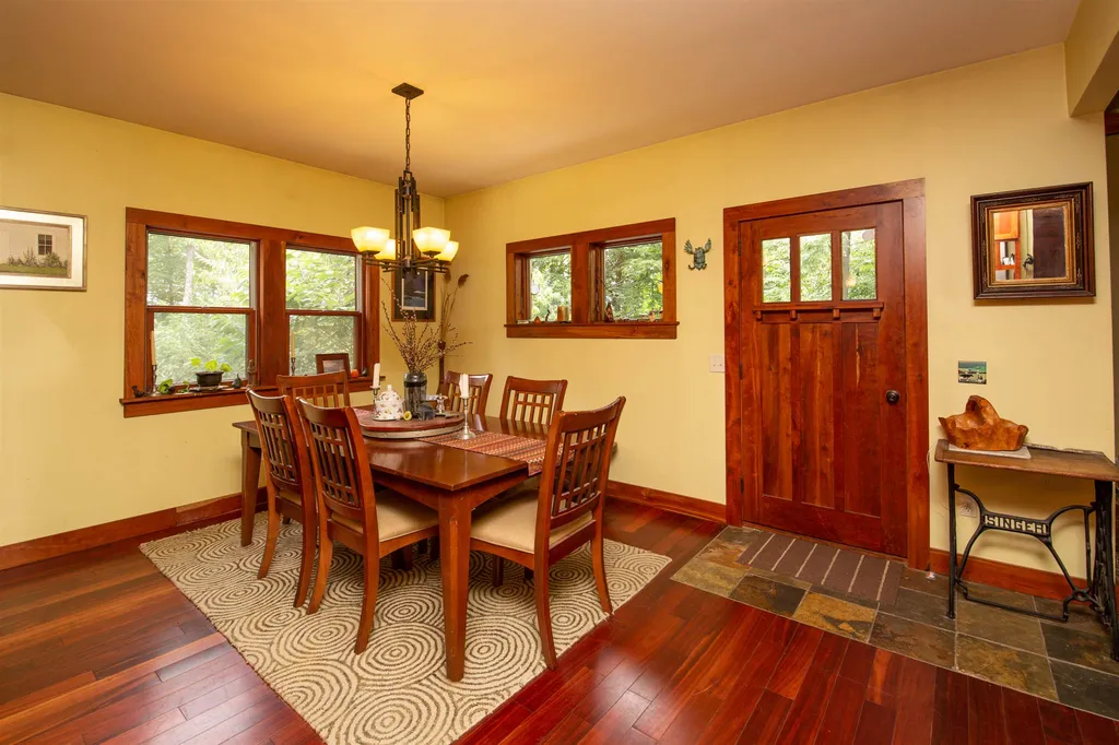 41 Maple Hill Road Fairfax VT 05494