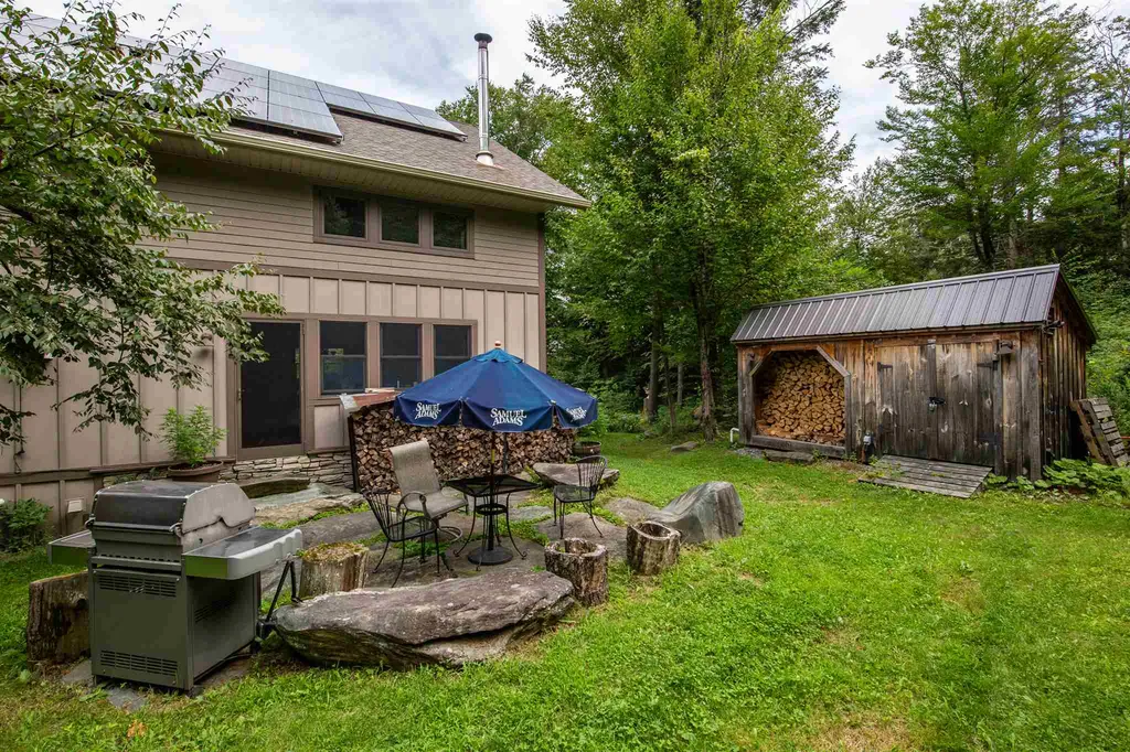41 Maple Hill Road Fairfax VT 05494