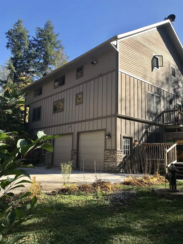 41 Maple Hill Road Fairfax VT 05494