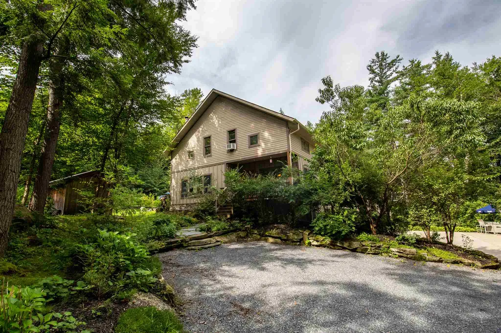 41 Maple Hill Road Fairfax VT 05494