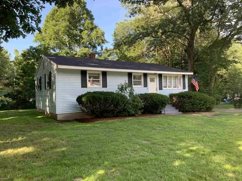 29 Budron Avenue Salem NH 03079