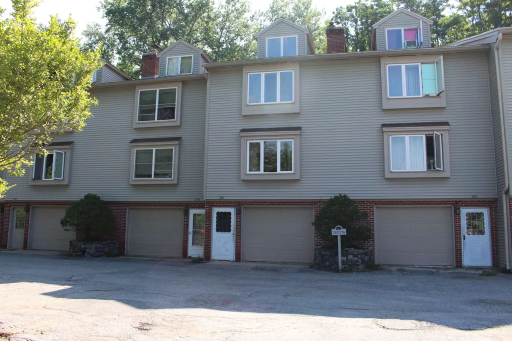 268 Locust Hill Shelburne VT 05482