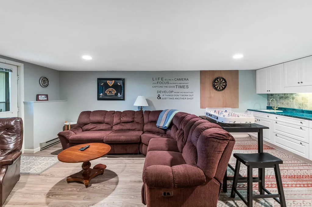 34 Fairway Drive Sunapee NH 03782