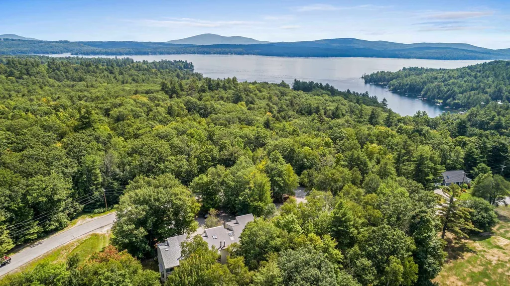 34 Fairway Drive Sunapee NH 03782