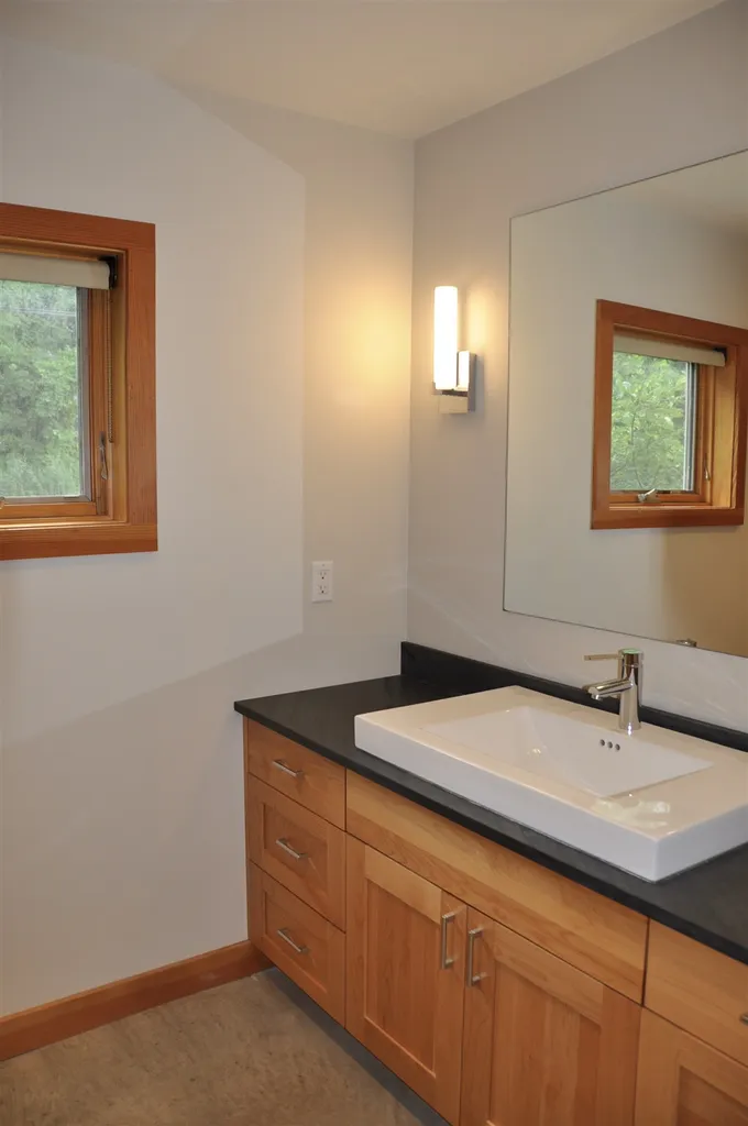 321 Route 7 N Middlebury VT 05753