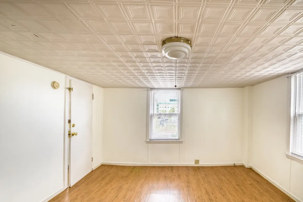23 Bowers Street Nashua NH 03060