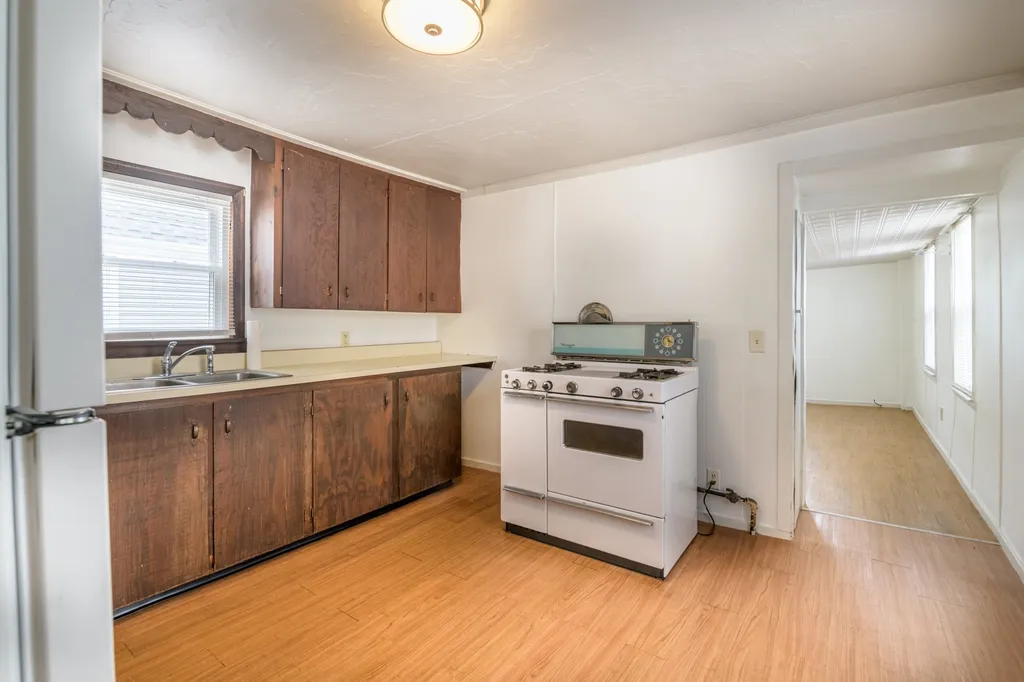 23 Bowers Street Nashua NH 03060