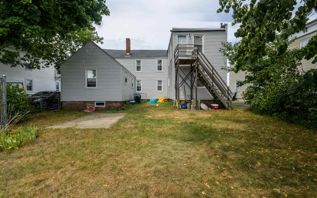 23 Bowers Street Nashua NH 03060