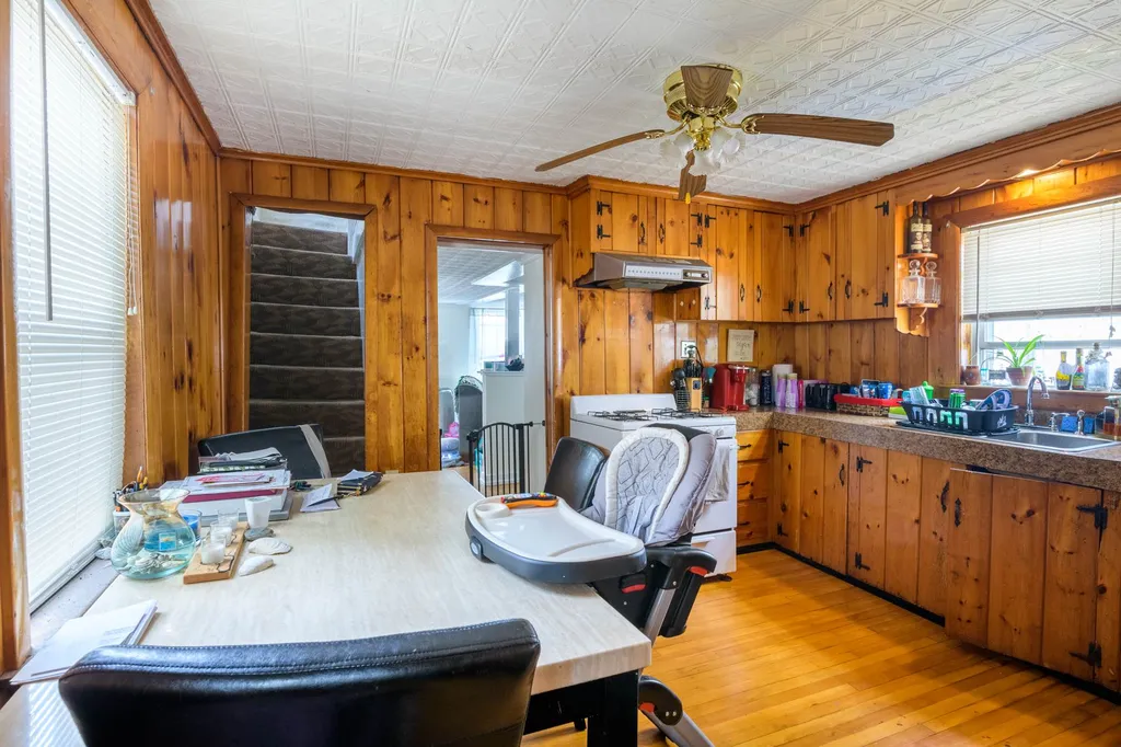23 Bowers Street Nashua NH 03060