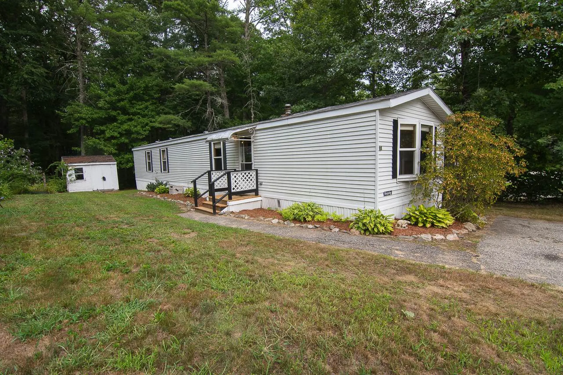 17 Spruce Drive Lee NH 03861