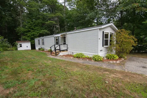 17 Spruce Drive Lee NH 03861
