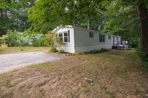 17 Spruce Drive Lee NH 03861