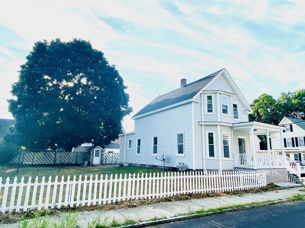 114 Chandler Street Nashua NH 03064