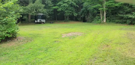 15 Canterbury Way Claremont NH 03743