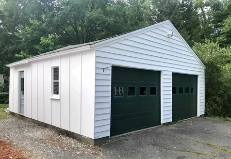 15 Canterbury Way Claremont NH 03743