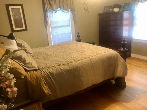 15 Canterbury Way Claremont NH 03743