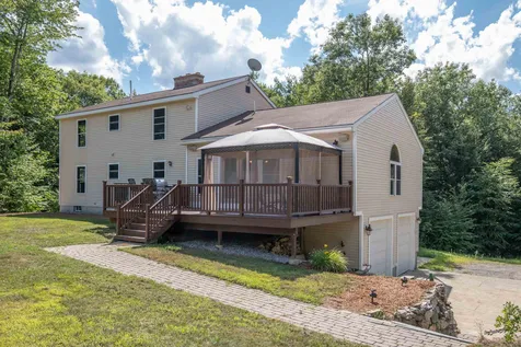 24 County Road Dunbarton NH 03046