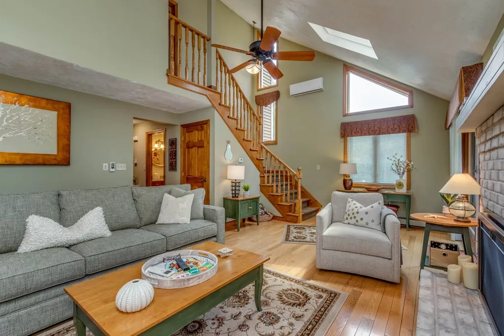 124 Beals Road Bedford NH 03110