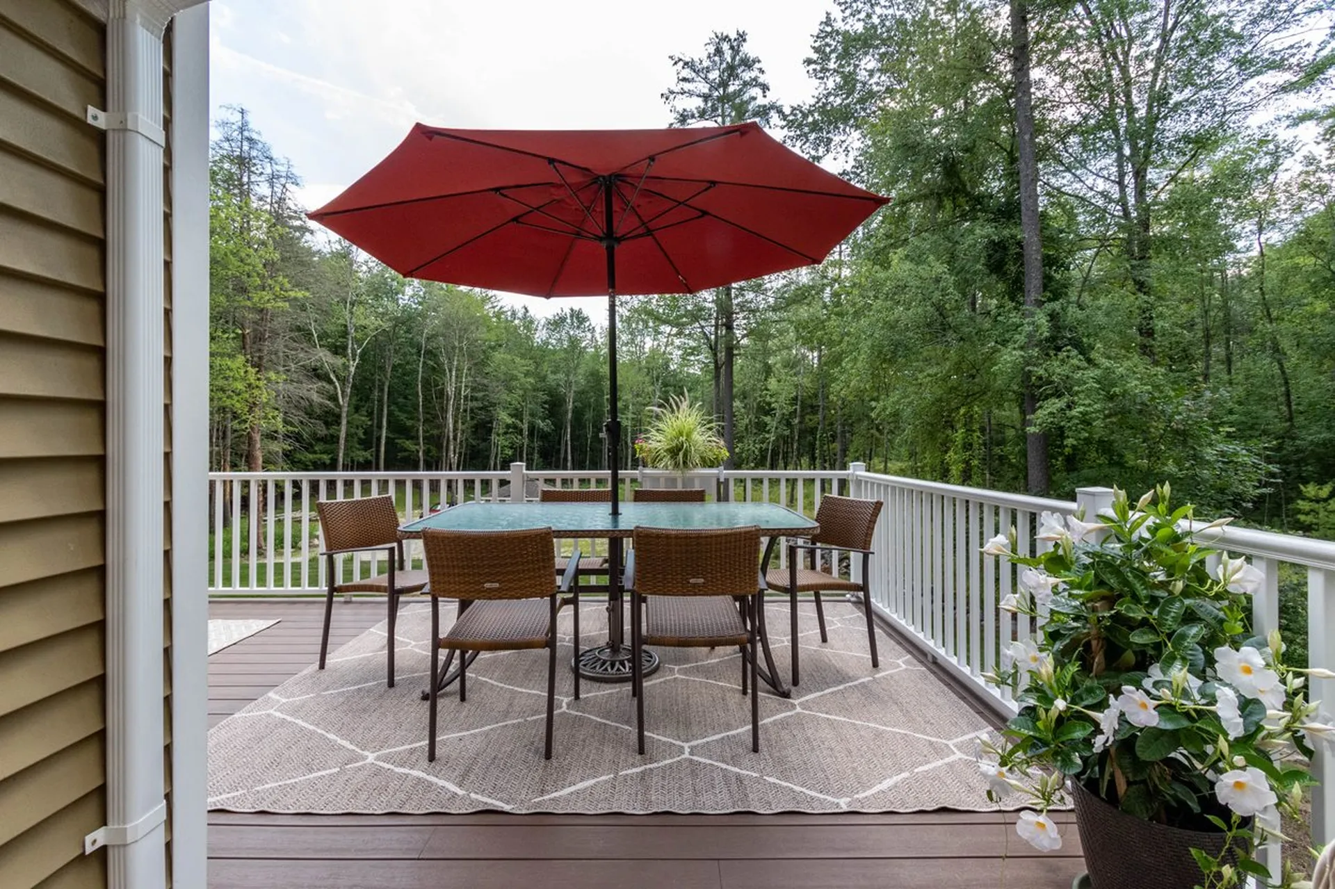 124 Beals Road Bedford NH 03110