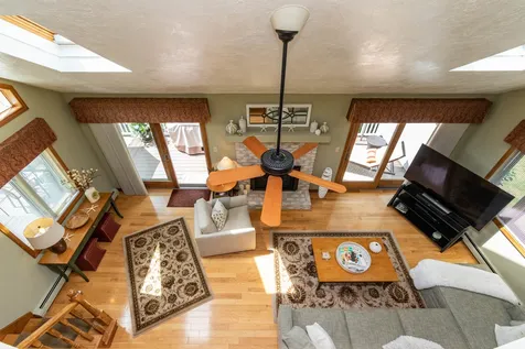124 Beals Road Bedford NH 03110
