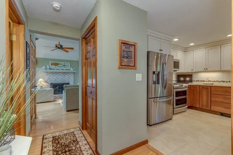 124 Beals Road Bedford NH 03110