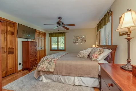124 Beals Road Bedford NH 03110