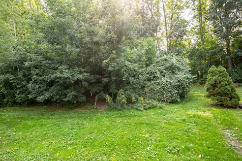 122 Locust Hill Road Shelburne VT 05482