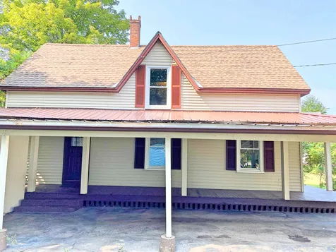 70 Lafayette Street Claremont NH 03743