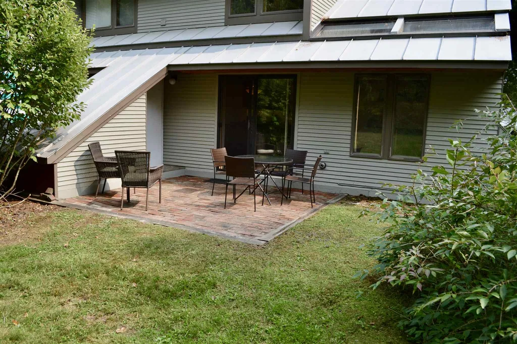 15 Sundown Road Warren VT 05674