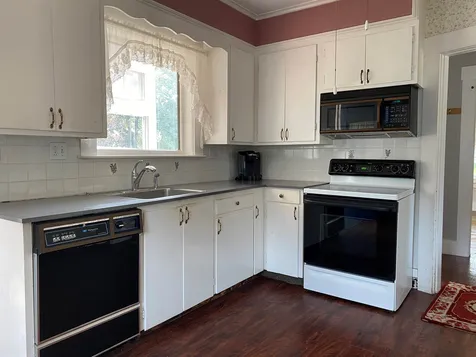 19 Summit Road Newport NH 03773