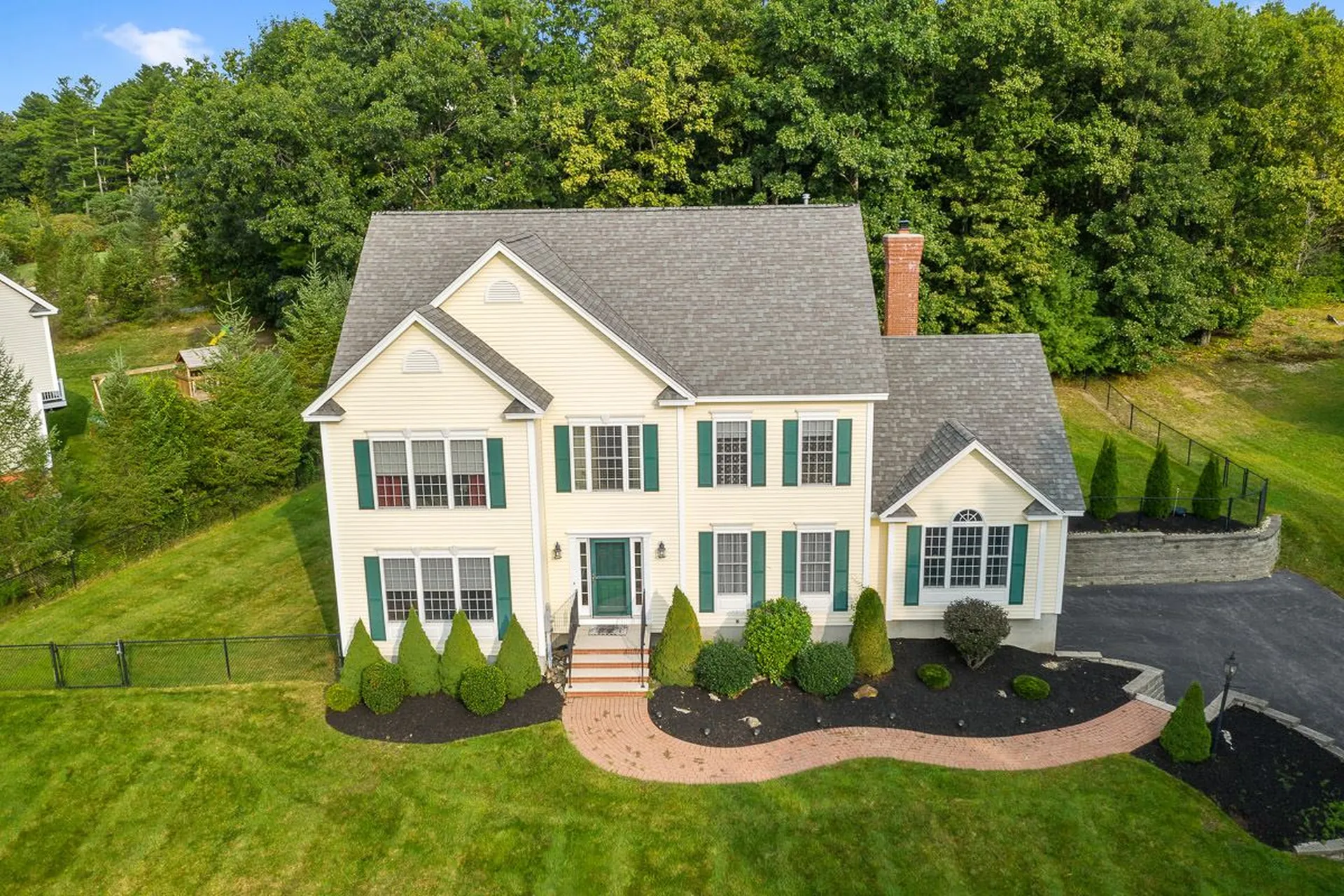 12 Northland Road Windham NH 03087